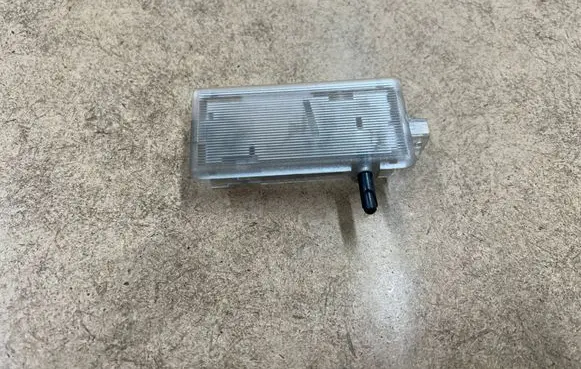 BMW 3 E46 Glove box light 63316962045 6962045