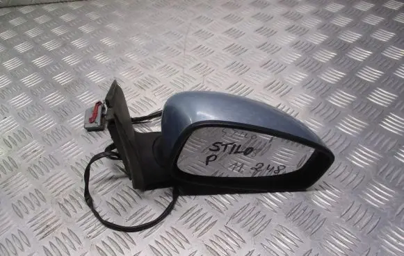 Fiat Stilo Front door electric wing mirror 
