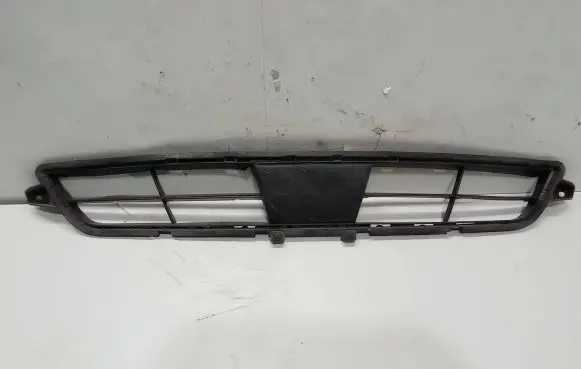 KIA Sorento Front bumper lower grill
