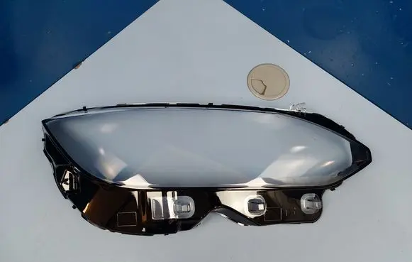 Volvo S90, V90 Headlight lense 