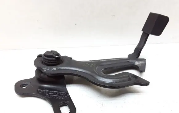 Volvo V70 Engine bonnet (hood) release handle 30779840