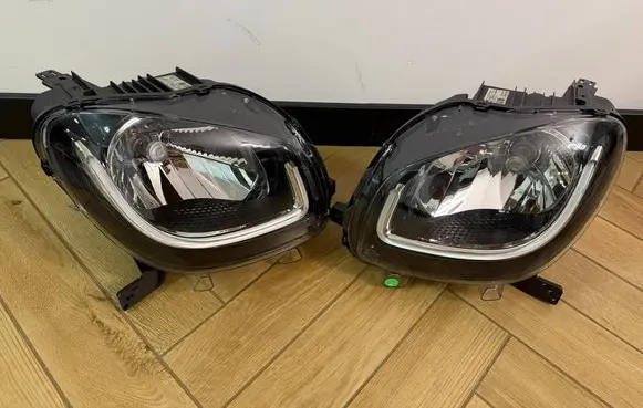 Smart ForTwo III C453 Headlight/headlamp A4539063601 A4539063501