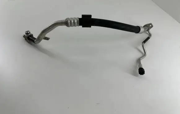 Audi A4 S4 B9 Air conditioning (A/C) pipe/hose 8W1820740F