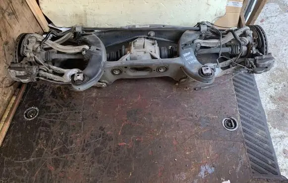 Mercedes-Benz CLS W257 Rear axle beam 