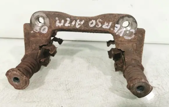 Toyota Corolla Verso AR10 Brake caliper pad carrier rear 