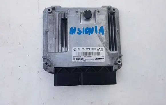 Opel Insignia A Engine control unit/module 55574903