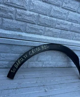 Subaru XV I Front arch trim sddgjkkjfGEJJHU