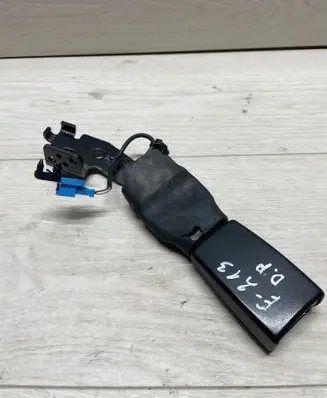Mercedes-Benz E W213 Rear seatbelt buckle 632381700 632381700H 1704201811