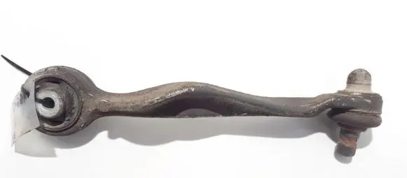 Audi A4 S4 B5 8D Front lower control arm/wishbone 4d0407512g