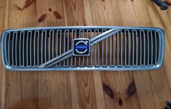 Volvo S80 Front grill 00000000