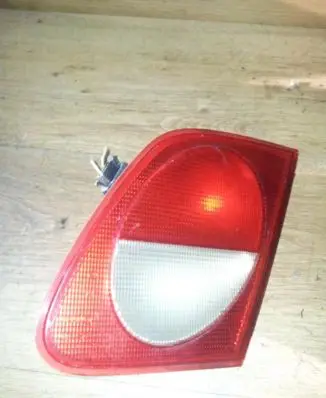 Mercedes-Benz E W210 Tailgate rear/tail lights a2108200164