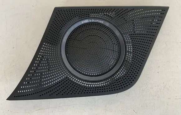 Side speaker trim/cover