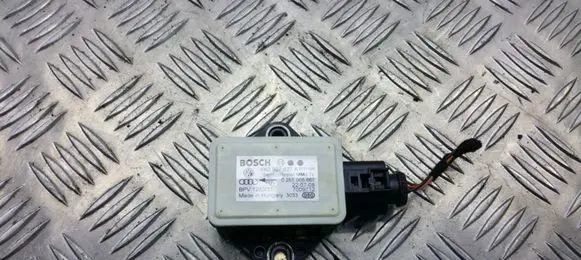Audi A4 S4 B8 8K ESP acceleration yaw rate sensor 8K0907637A 0265005667