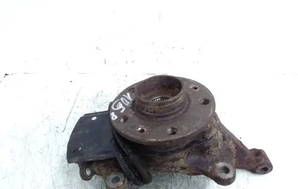Renault Trafic III (X82) Front wheel hub spindle knuckle