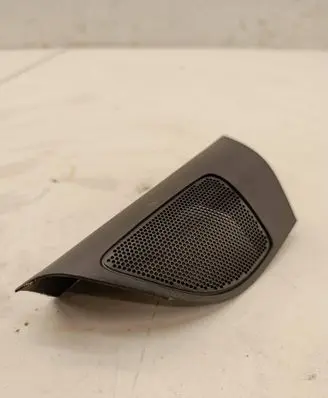 Ford Focus Front door speaker cover trim 4M5118C862