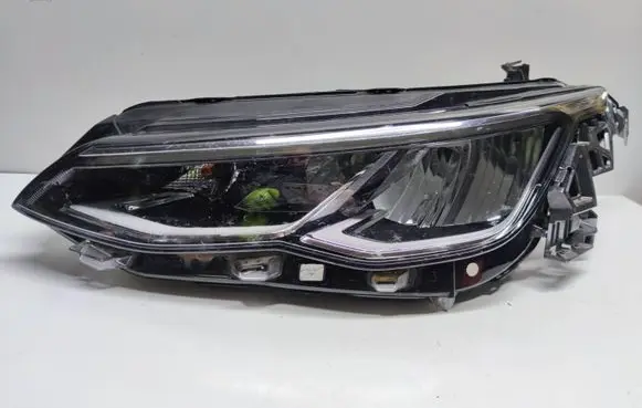 Volkswagen Golf VIII Headlight/headlamp 5H1941005C