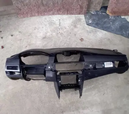BMW 5 E60 E61 Dashboard 7063255 04B310RB0450A TT7063255192