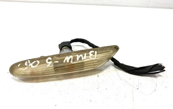 BMW 5 E60 E61 Front fender indicator light 6923920 69239203