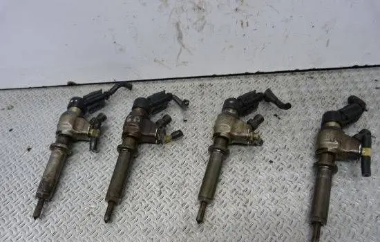 Citroen Berlingo Fuel injector 9636819380