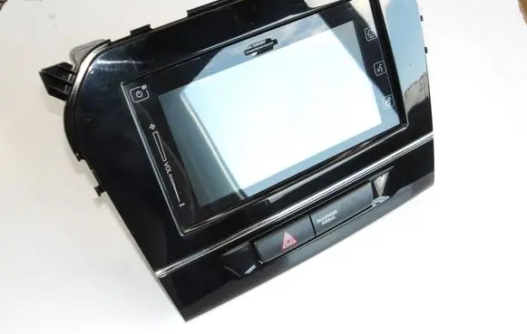 Suzuki Vitara (LY) Radio/CD/DVD/GPS head unit 3992054PG1 7515002605