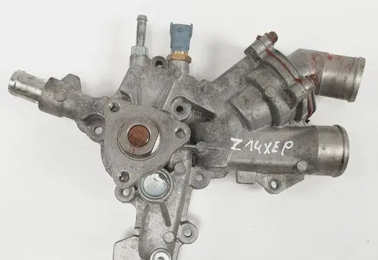 Opel Astra H Water pump Z14XEP