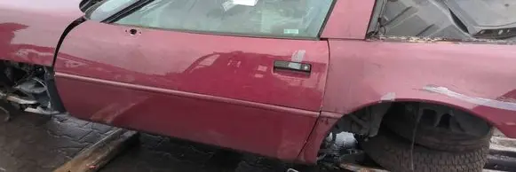 Chevrolet Corvette Front door