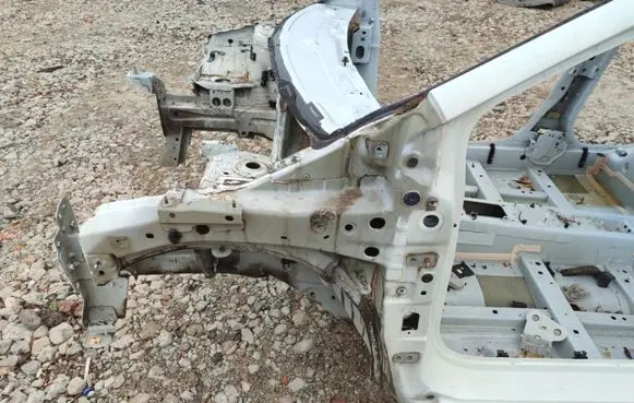 Renault Clio IV Body 