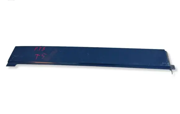Volkswagen Transporter - Caravelle T5 Sliding door rail trim 