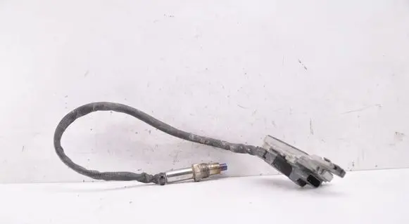 Volkswagen Transporter - Caravelle T6 Lambda probe sensor 10R052722 04L907807DT
