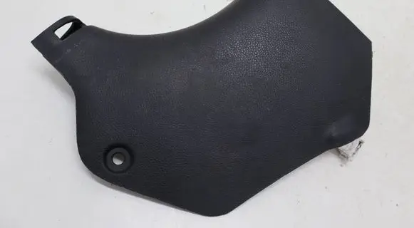 Hyundai i40 Front sill trim cover 858233Z500