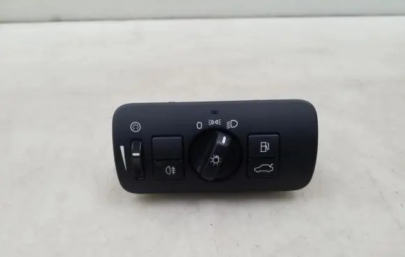 Volvo XC60 Light switch 30739412