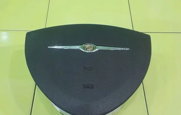 Chrysler Grand Voyager V Steering wheel airbag 