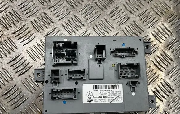 Mercedes-Benz GLC X253 C253 Comfort/convenience module A2229007109 A2229011203 5DK01077576