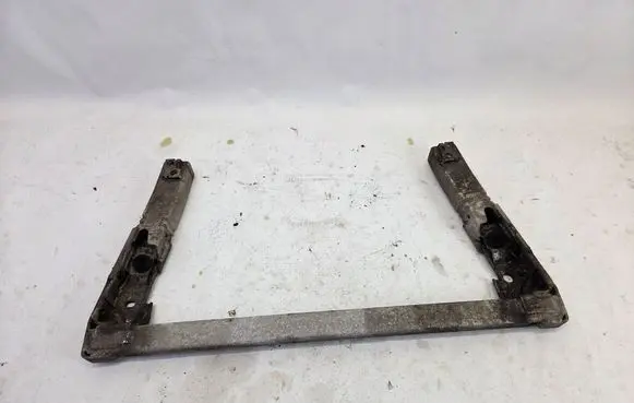 Maserati Ghibli Bottom radiator support slam panel 