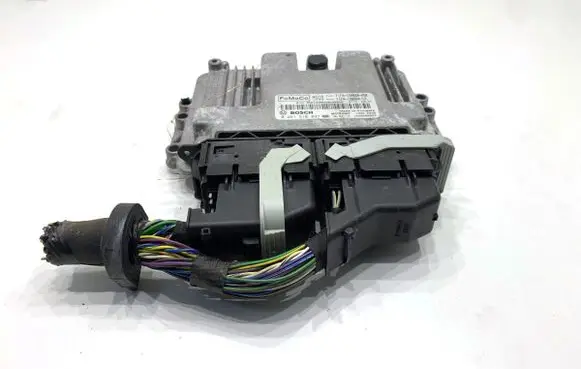 Ford Focus Engine control unit/module ECU 0261S16897