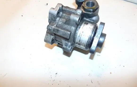 Audi A6 S6 C5 4B Power steering pump 4B0145155RX 4B0145155R 4B0145155M
