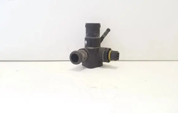 Ford Galaxy Engine coolant pipe/hose 028121133B