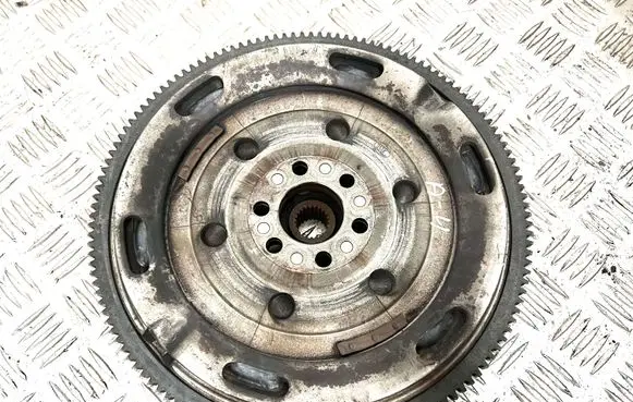 Audi A4 S4 B7 8E 8H Flywheel