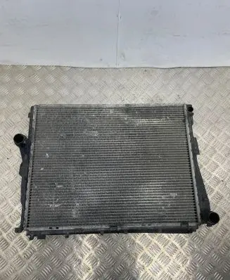 BMW 3 E46 Coolant radiator 14362419E 1613108