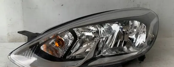 Ford Fiesta Headlight/headlamp H1BB13W030AE