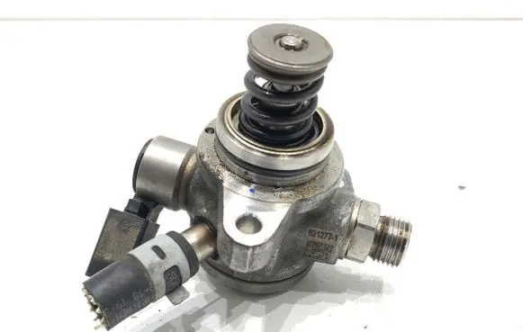 Skoda Rapid (NH) Fuel injection high pressure pump 04E127027N