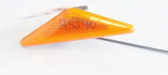 Ford Focus Front fender indicator light xs4h3k354a xs4h3k354-a