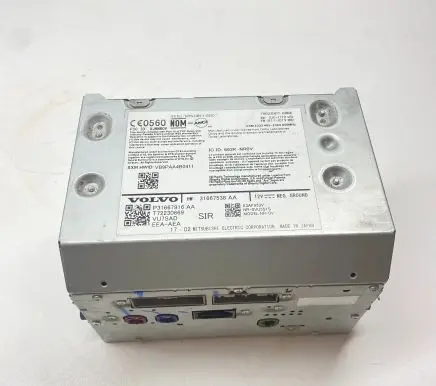 Volvo XC90 HiFi Audio sound control unit 31667538AA P31667916AA 31667538