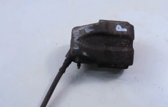 Fiat Uno Front brake caliper