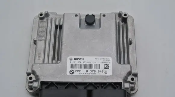 BMW 1 F20 F21 Engine control unit/module 8578946