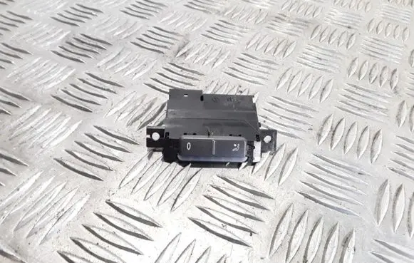 Volkswagen Phaeton Air conditioning (A/C) switch 3D0919815L