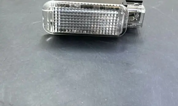 Audi A7 S7 4G Front door interior light 4B0947415A