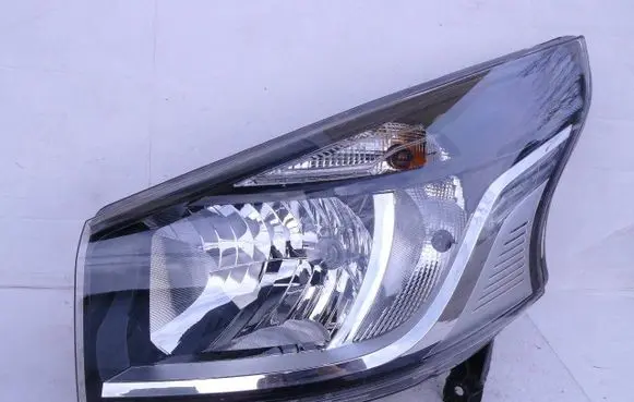 Opel Vivaro Headlight/headlamp 260608912R 1EE01141041 0114104102424407