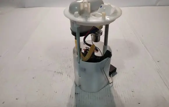 Fiat 500 In-tank fuel pump 0052057721