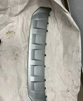 Audi Q7 4M Front bumper lip 4M0807733D